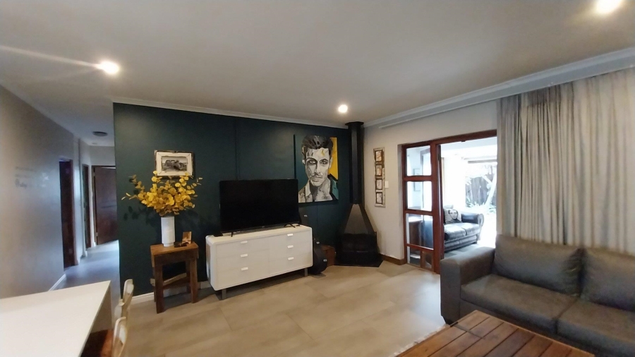 To Let 3 Bedroom Property for Rent in D
